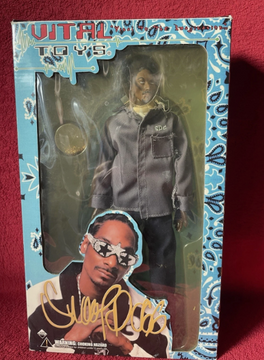 Snoop Dogg “Little Junior” Figure (2002) – Rare Vintage Piece