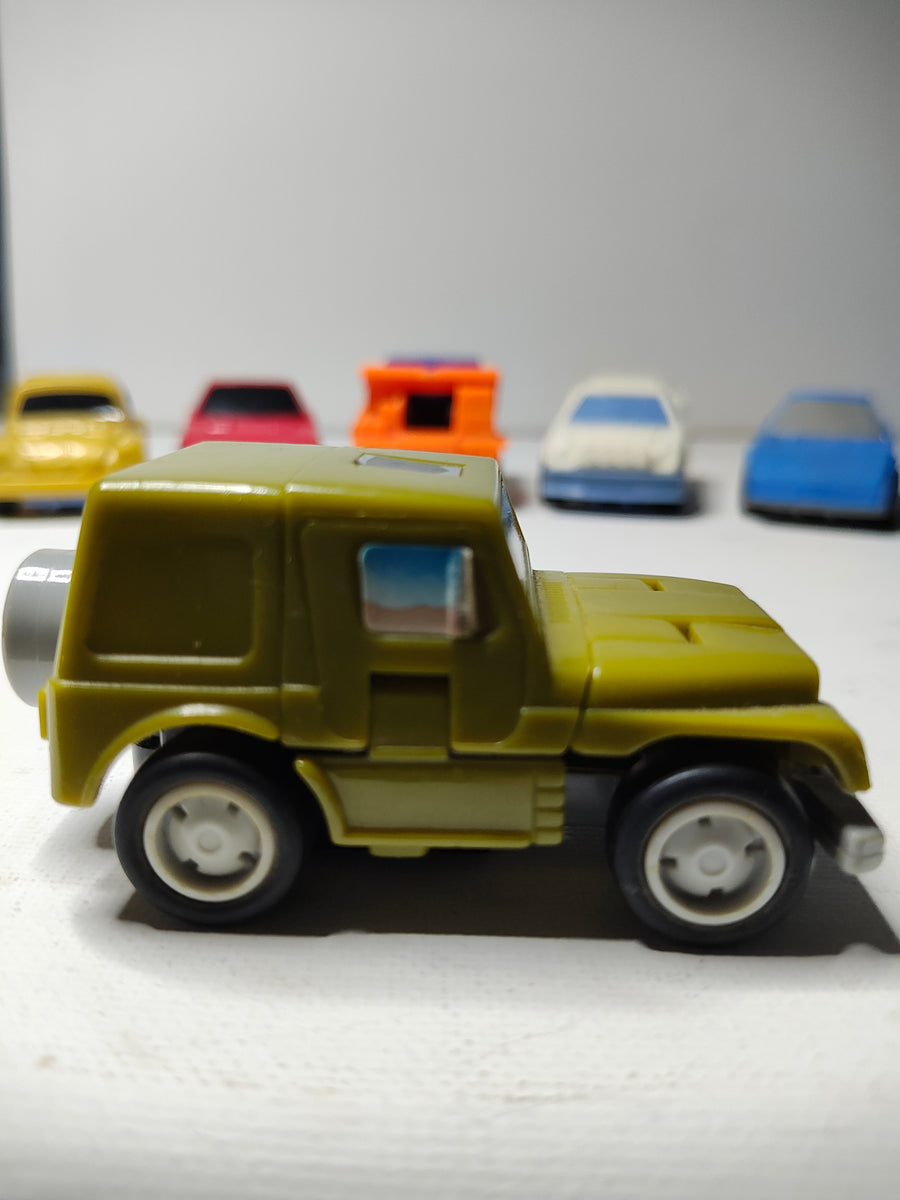 Wide Load - Throttlebot Transformer toy circa 1987