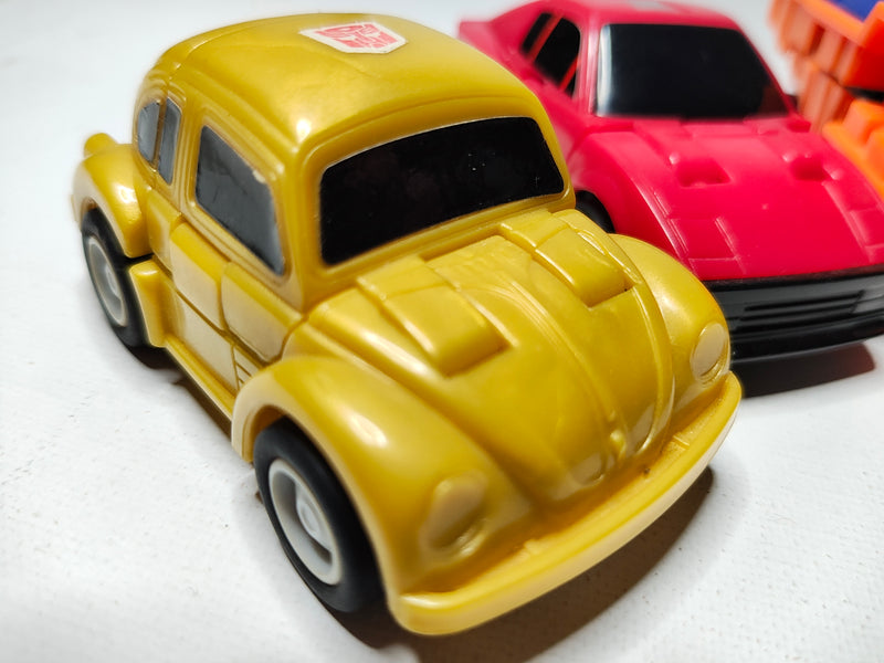 Goldbug - Throttlebot Transformer toy circa 1987