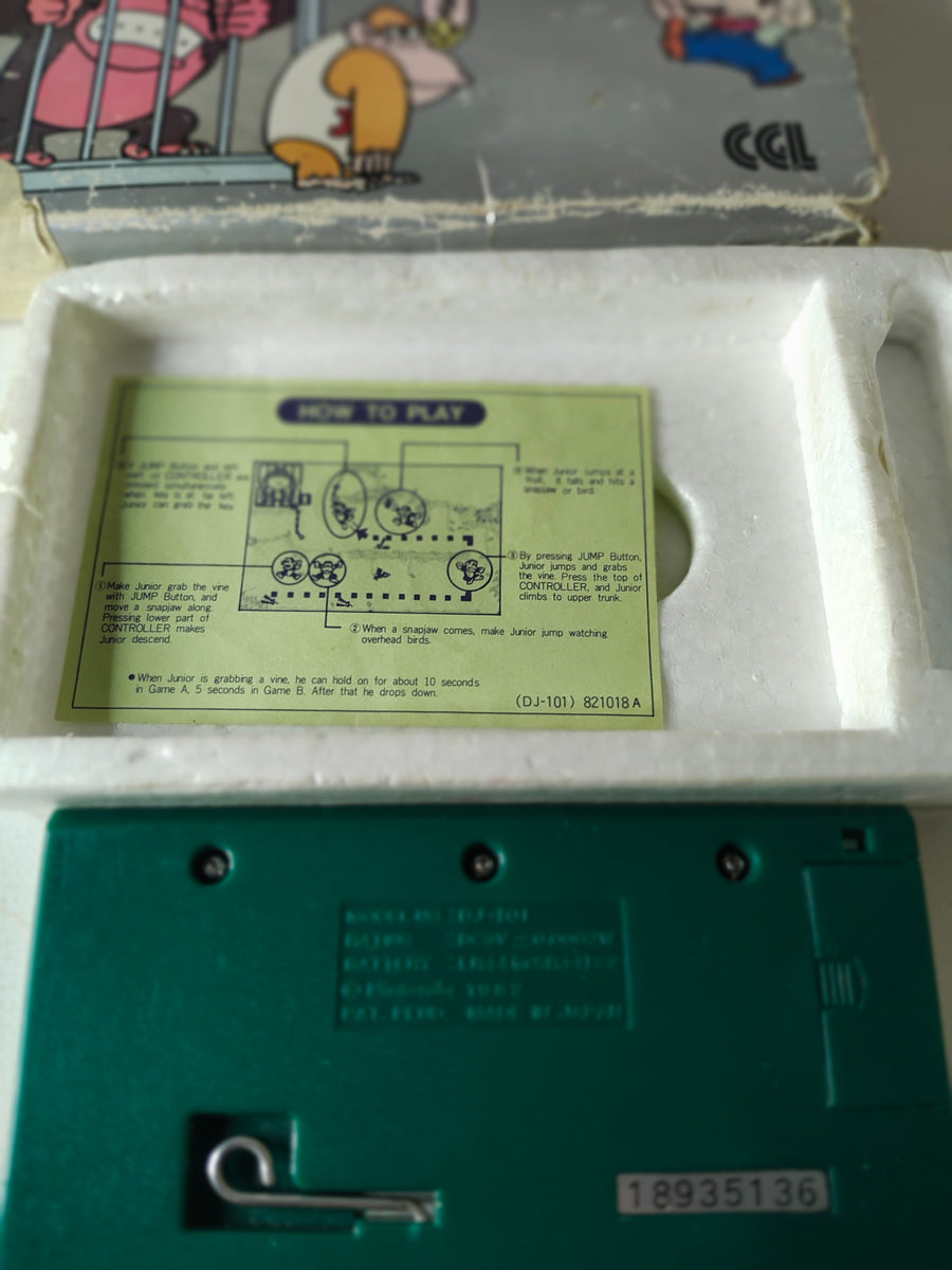 Nintendo Game & Watch – Donkey Kong Jr. (1982) CGL Edition