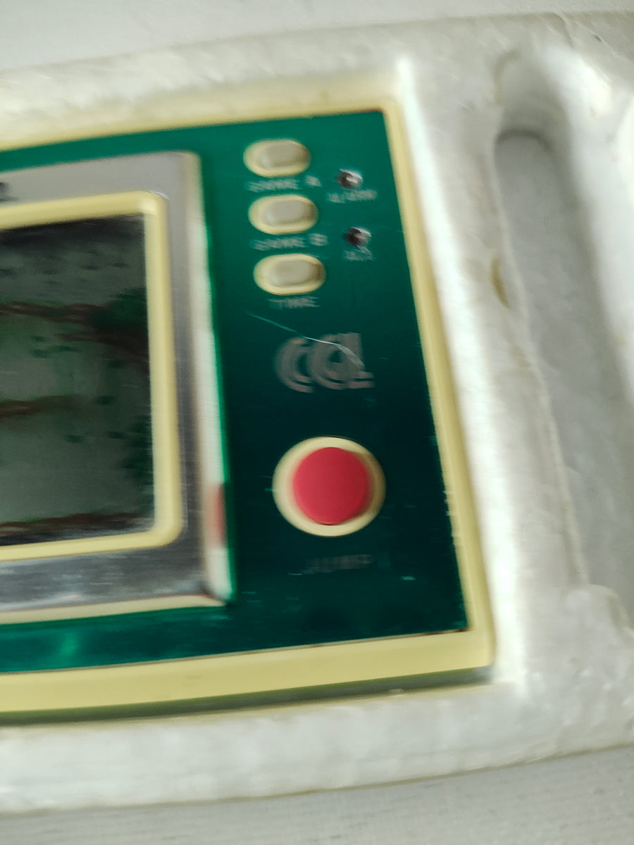 Nintendo Game & Watch – Donkey Kong Jr. (1982) CGL Edition