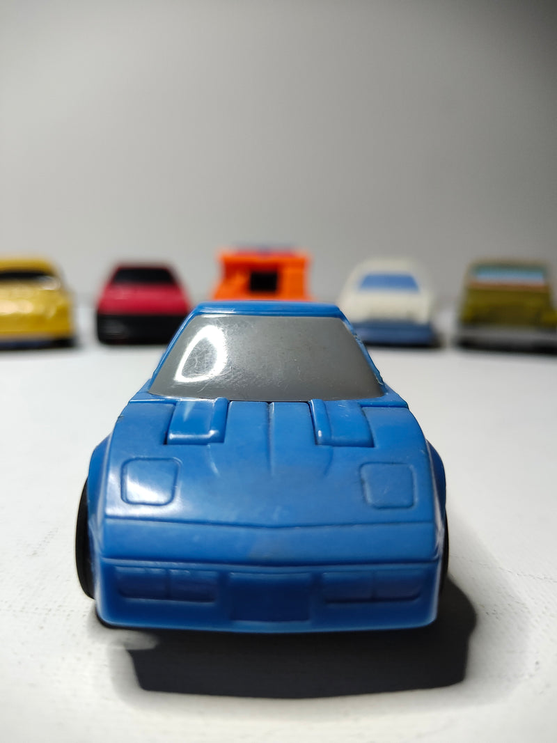 Searchlight - Throttlebot Transformer toy circa 1987